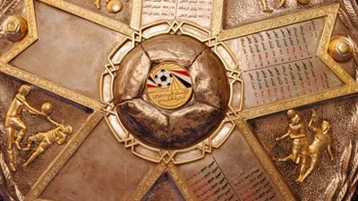 رحلة 74 عامًا تنتهي.. رابطة الأندية تودع درع الدورى.. صور