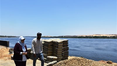 نائب محافظ أسوان تتابع الأعمال الجارية بمشروع ممشى أهل مصر