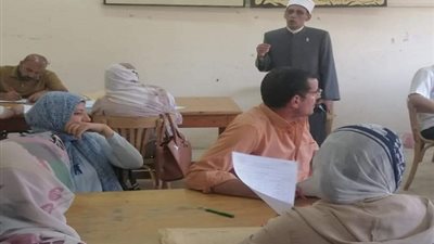 قيادات قطاع المعاهد يتفقدون مراكز التصحيح للثانوية الأزهرية