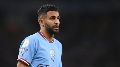 مان سيتي يثير الجدل بشأن انتقال محرز إلى السعودية
