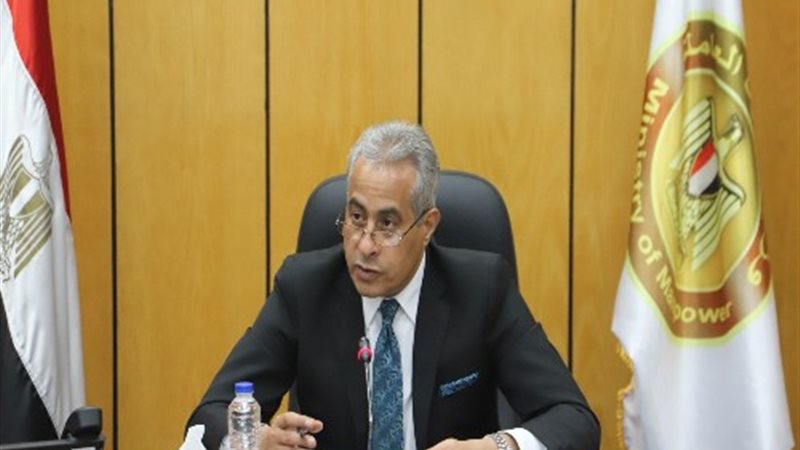 وزير العمل