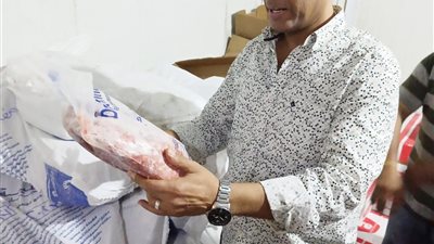 محافظة الجيزة تضبط ٤.٥طن لحوم غيرصالحة للاستهلاك الأدمي بالبدرشين