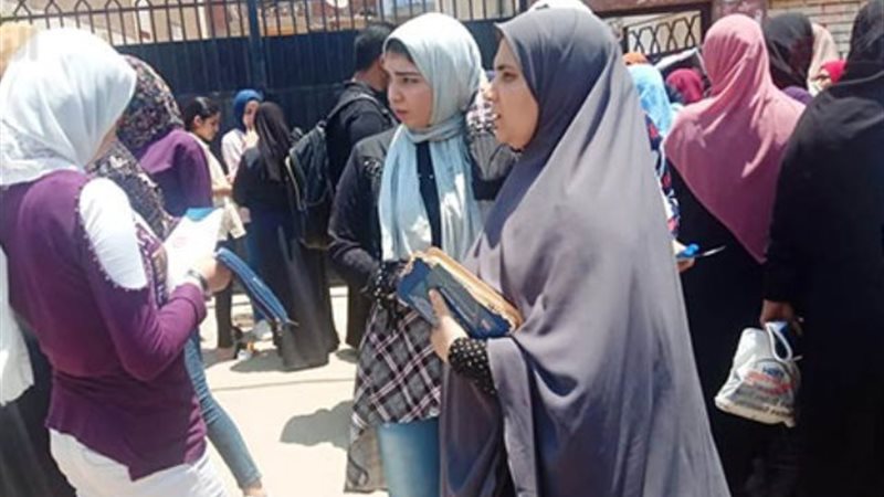 طلاب الثانوية العامة