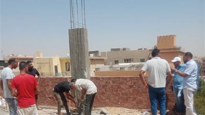 جهاز مدينة ٦ أكتوبر يشن حملة لإزالة مخالفات البناء بهذه الأماكن