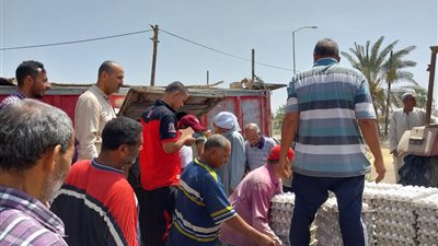 متابعة منافذ بيع مشروعات الامن الغذائى ببنى سويف