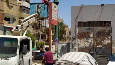 فصل الكهرباء عن ٤٨٠ اعلان مضيئ بمدينة المنيا