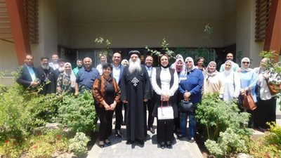 مؤسسة الفلك تهنئ طلاب الثانوية العامة بالنجاح.. والأنبا بولا يدعو الأوائل لزيارة المؤسسة