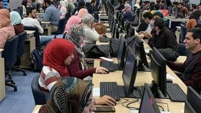 انخفاض فى نسب القبول بالطب والصيدلة 2 بالمائة