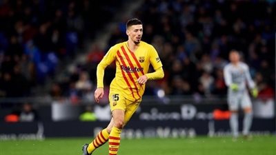 التفاصيل الكاملة لضم نجم دفاع برشلونة الى النصر السعودي