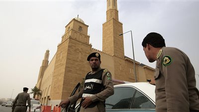 السعودية: ضبط 14 ألف مخالف وترحيل ما يقارب 8 آلاف شخص