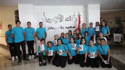 أطفال كنيسة الأقصر يحتفلون بأعياد ميلاد أقرانهم بمستشفى الأورام