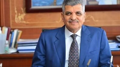 ربيع: قطعنا شوطًا كبيرًا لتطوير المجرى الملاحى لقناة السويس