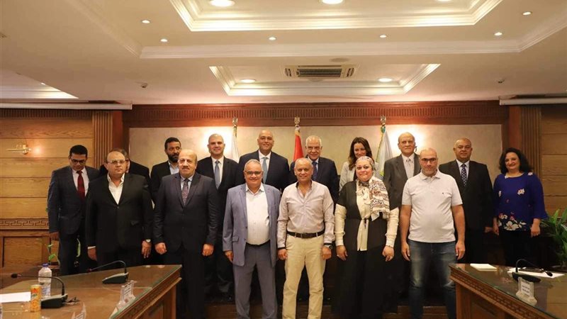 تنمية المشروعات يضخ