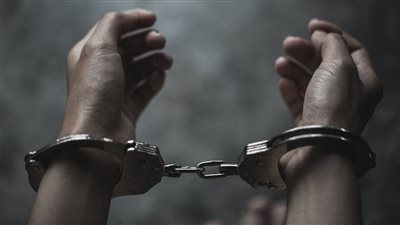 ضبط هارب من تنفيذ احكام قضائية والفيسبوك كلمة السر