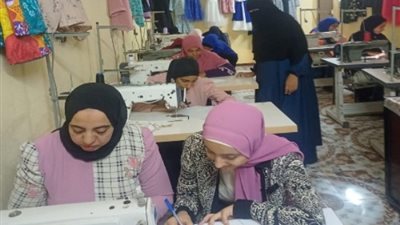 العمل: دورات تدريبية مجانية للشباب على مهن مُستحدثة الوادى الجديد