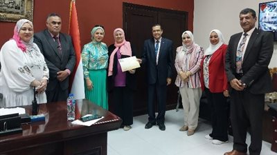 أسباب زيارة قيادات التعليم لمدارس بدر والشروق حدائق العاصمة.. صور