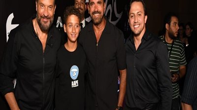 أمير كرارة ومحمد فراج وبسنت شوقي يساندون أبطال 