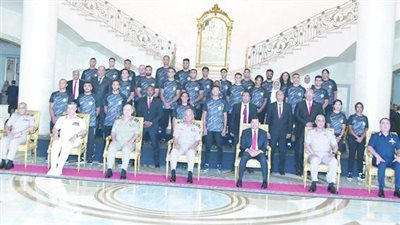 وزير الدفاع يكرم أبطال القوات المسلحة والفروسية والاتحاد المصرى للإعاقات الذهنية