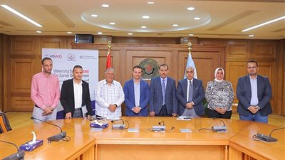 جامعة السويس تواصل توقيع بروتوكولات لتاهيل الطلاب لسوق العمل