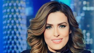 سيمون: بعمل أغاني تعيش مع الزمن وبركز تكون شبهي