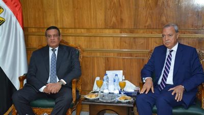 وزير التنمية المحلية يفتتح عدد من المشروعات التنموية بالقليوبية