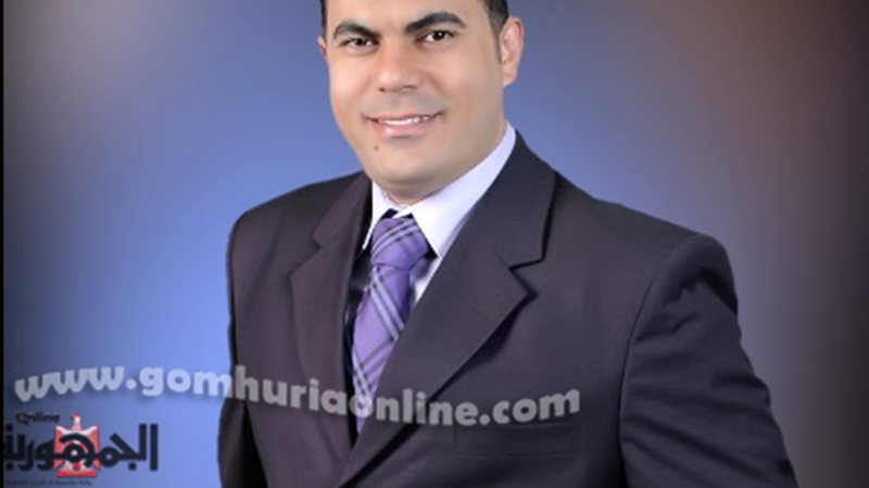 الدكتور أشرف العربى