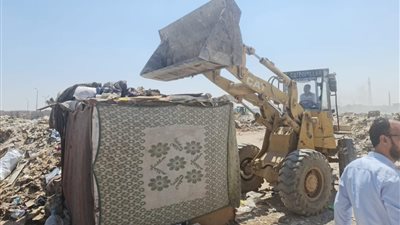 النجار يكلِّف باستمرار إزالة الأسواق العشوائية بمدينة ٦ أكتوبر