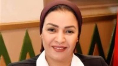 نائبة تطلب إجراء اختبارات للمتقدمين بكليات الطب