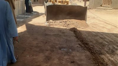 محافظ أسيوط: رفع 850 طن مخلفات وتسوية خلال حملات نظافة بـ 6 مراكز