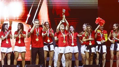 استقالة 11 عضوا في الجهاز الفني لمنتخب إسبانيا للسيدات