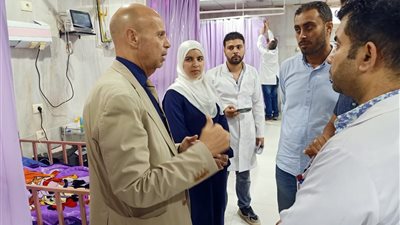 مسعود يتابع التشغيل التجريبي لعناية الأطفال الجديدة بفاقوس