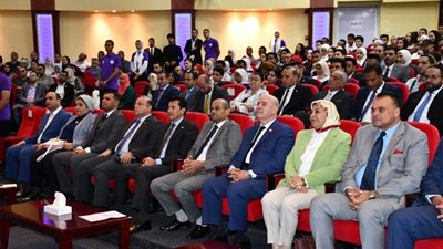 وزير الرياضة يشهد انطلاق قمة الشمول الرقمي والمالي للشباب