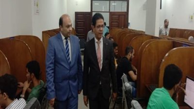 الجيزاوي يتفقد كلية التربية الرياضية و3 مراكز لمتابعة سير العمل