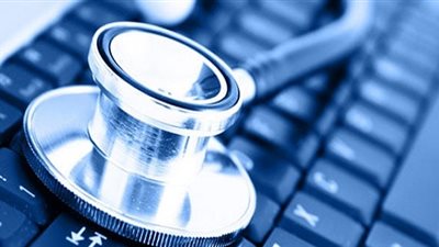 كيف يمكن مواجهة الأمية التكنولوجية؟ .. أستاذ علم الاجتماع يكشف