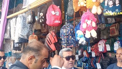 مدير أمن اسيوط يفتتح معرض اهلا مدارس