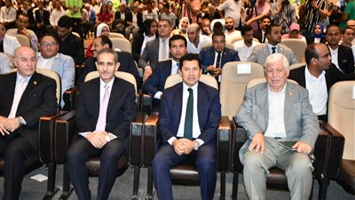وزير الشباب ومحافظ الغربية يشهدان ملتقى 