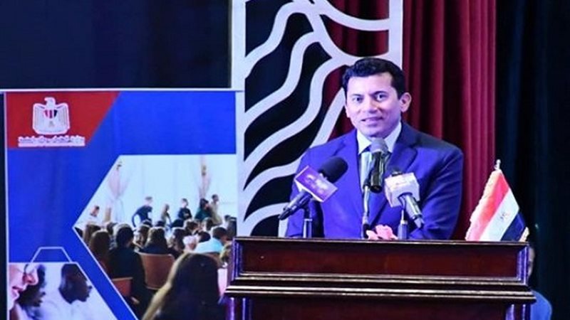 الدكتور اشرف صبحي