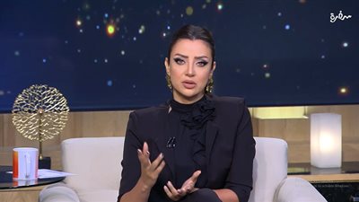 بالفيديو.. رضوى الشربينى تعتذر لـ حسن شاكوش على الهواء