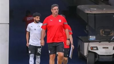 فيتوريا يحسم شارة قيادة المنتخب في ودية تونس