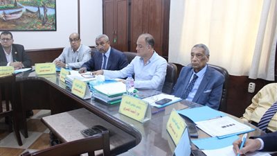 مدير تعليم الإسماعيلية يترأس لجنة مقابلات الوظائف الإشرافية