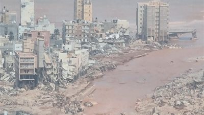 العاصفة 