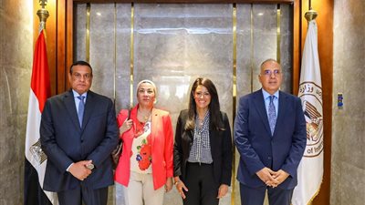 البيئة:برنامج التحكم في التلوث الصناعي يوفر دعمًا لمصانع الصرف على مصرف كتشنر