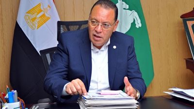 ضبط سلع تموينية مدعمة قبل تهريبها داخل مصنع تعبئة زيوت الطعام