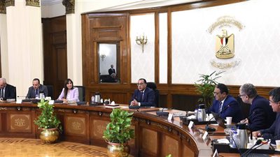 مدبولي يتابع الاستعداد للمرحلةالثانية من المبادرة الرئاسيةحياة كريمة