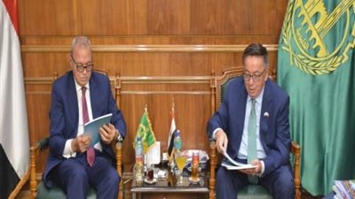 محافظ القليوبية وسفير كازاخستان يبحثان سبل التعاون وتبادل الخبرات