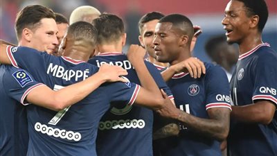 الأهلي يخطف لاعب باريس سان جيرمان لمدة 3 مواسم