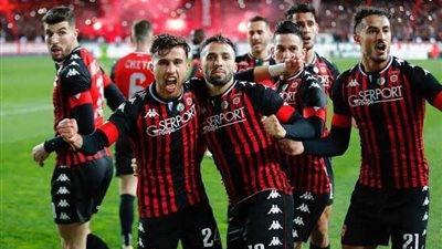 بركات ينتقد تصريحات مدرب اتحاد العاصمة عن مباراة السوبر