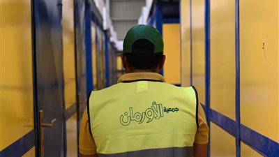 تسليم عدد 72 كشك بأسوان ضمن مبادرة خير بالتقسيط
