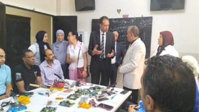 وزارة العمل:برنامج تدريبى على صيانة الإلكترونيات لشباب الأسكندرية
