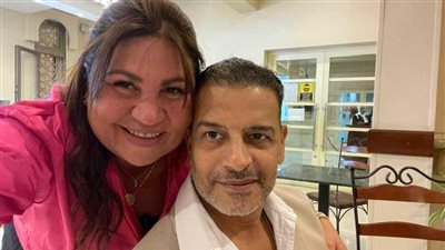 نقيب الممثلين واعضاء النقابة يرافقون جثمان اشرف مصيلحى